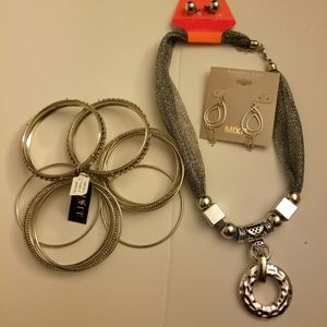 NWT Mix It Jewelry Lot Necklace Set Earrings and Silvertone Bangles